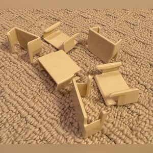 Connector holder clips for wooden train railway compatible with Brio & Thomas